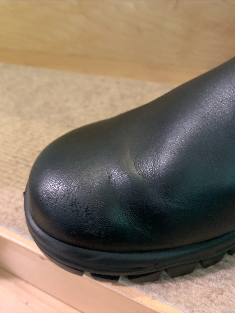 Blundstone Lug Chelsea Boot Black | Women’s 8.5 (US) - Picture 13 of 14